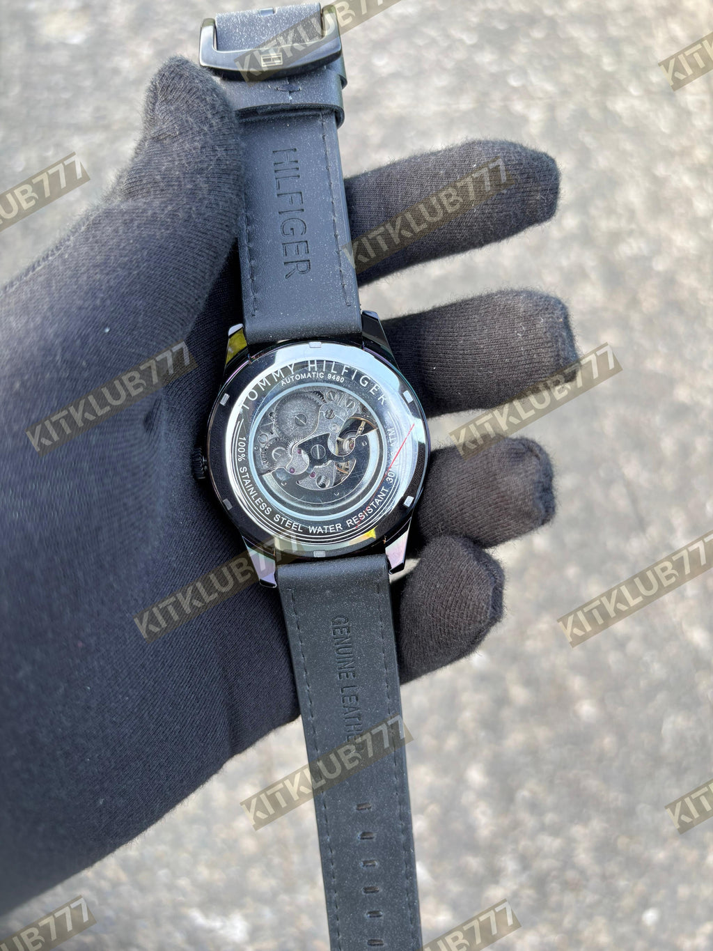 01 TOMMY HILFIGER AUTOMATIC WATCH