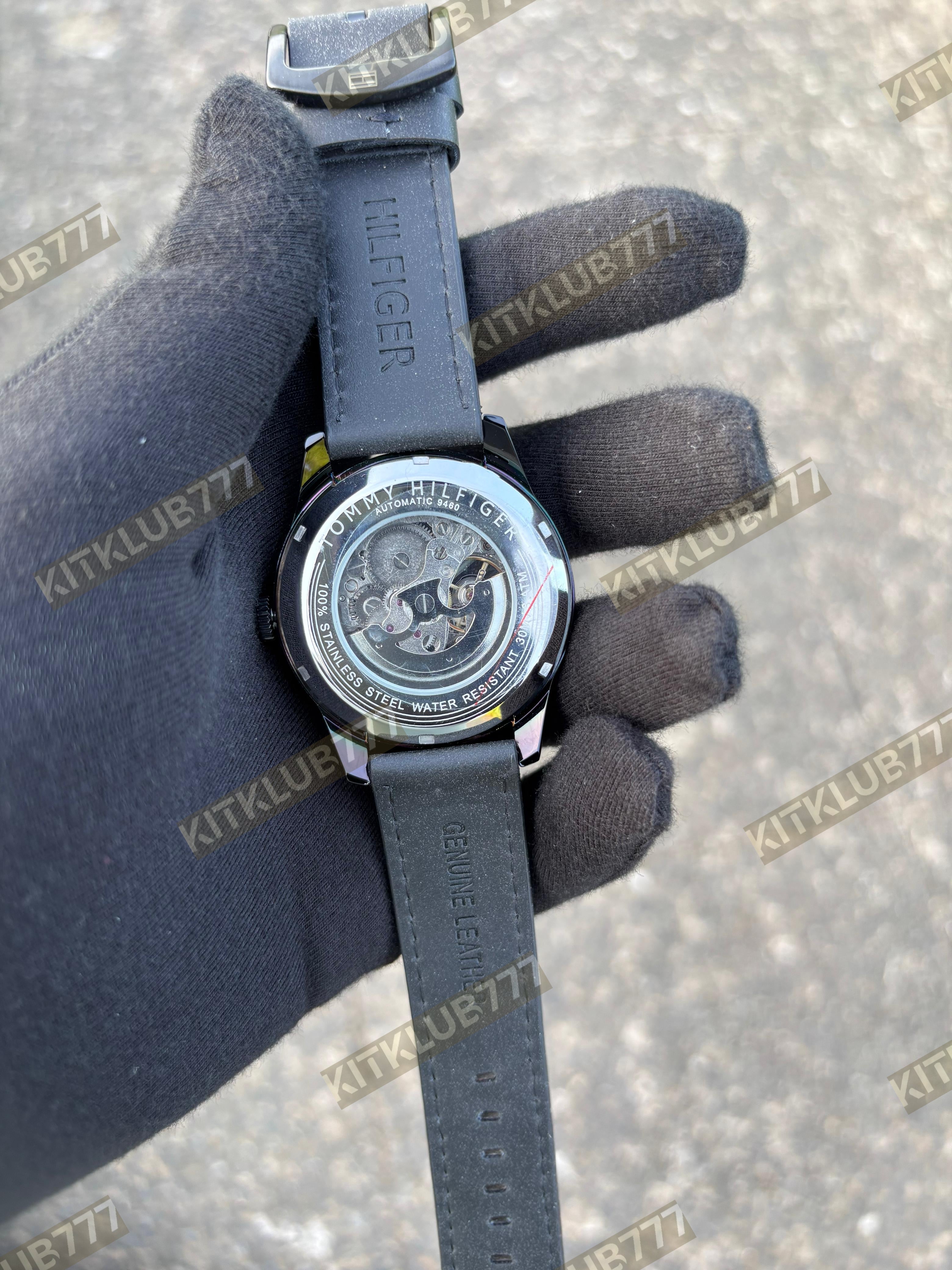 01 TOMMY HILFIGER AUTOMATIC WATCH